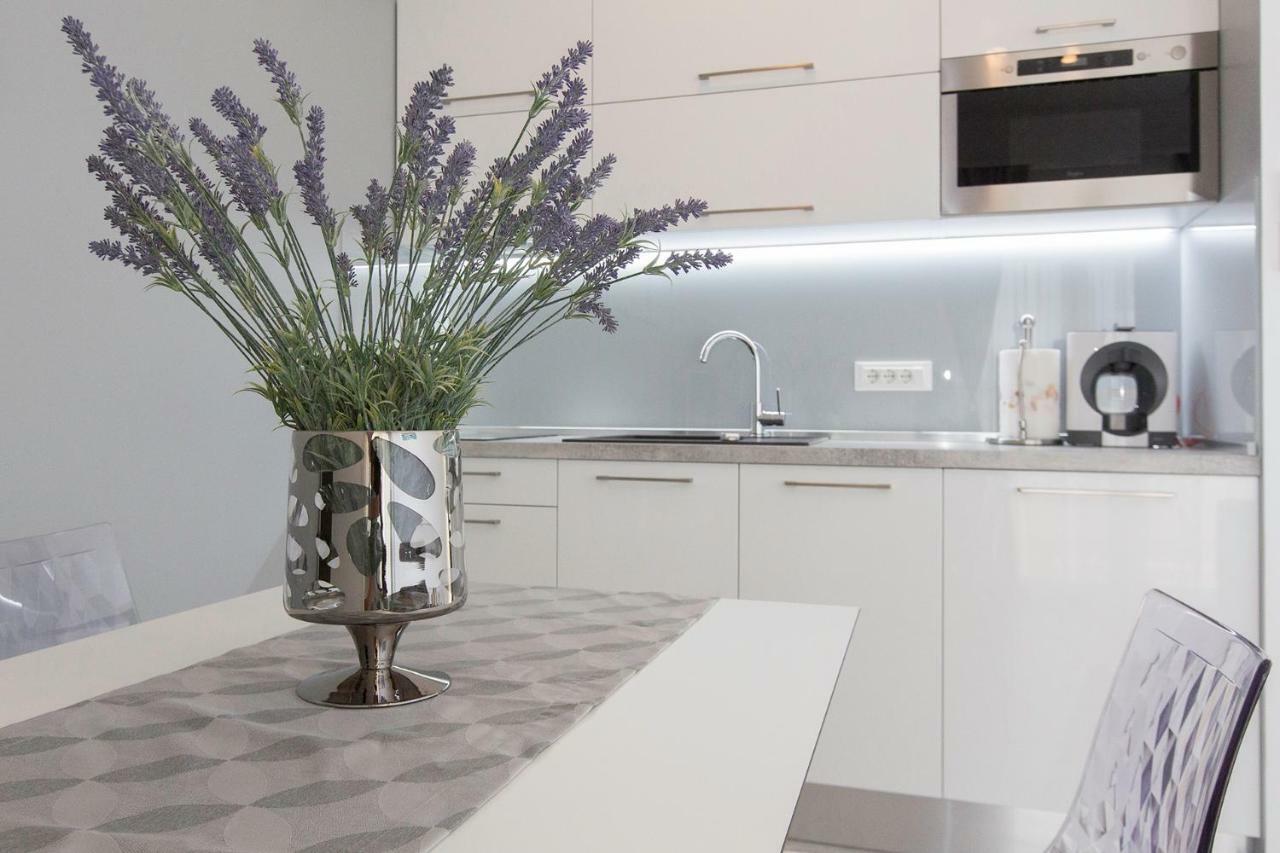 Villa Apartments Art Трогір Екстер'єр фото